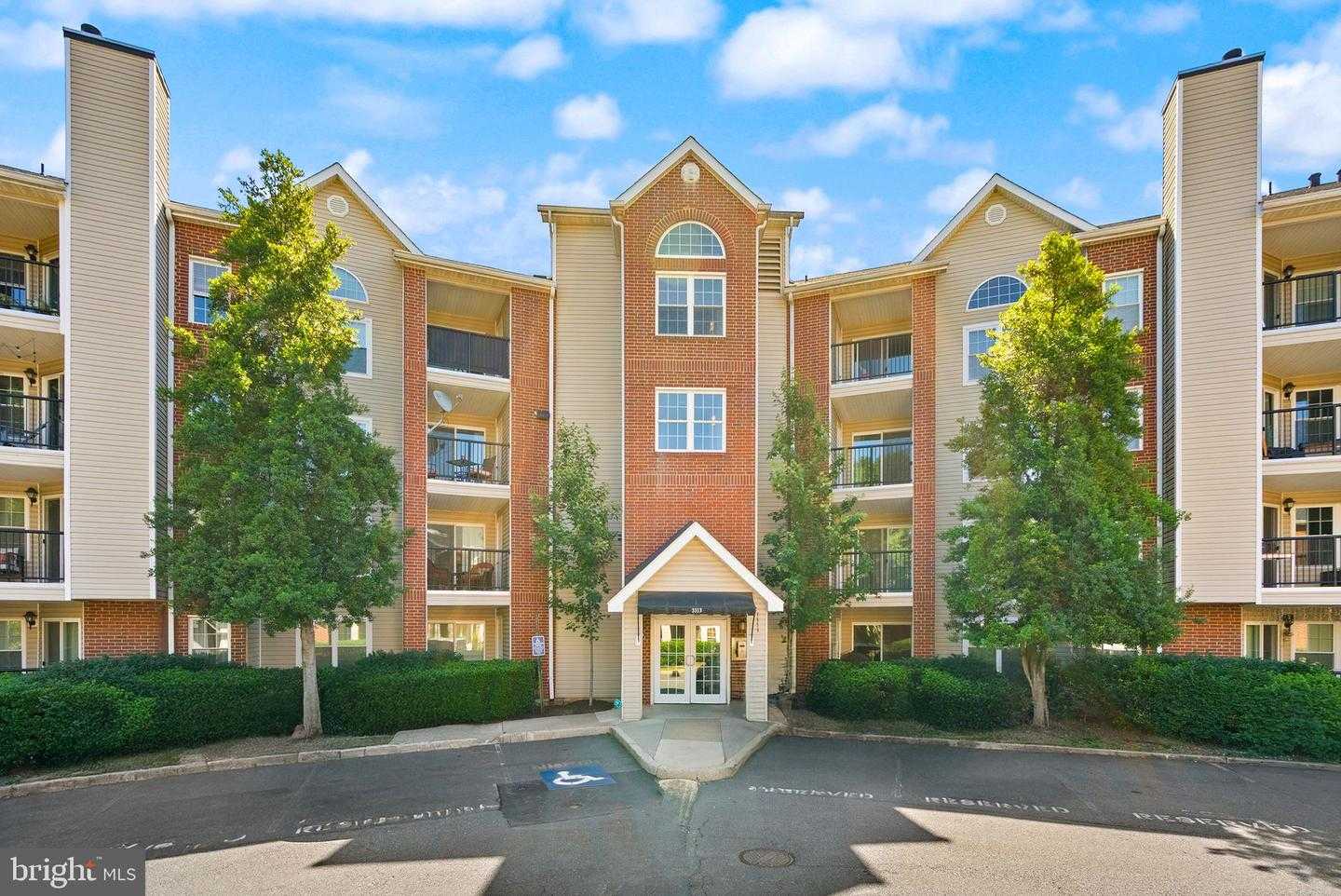 3313 WYNDHAM CIRCLE APT 3209 Alexandria Virginia United States, for Rent, residential, Camille Payne, Samson Properties