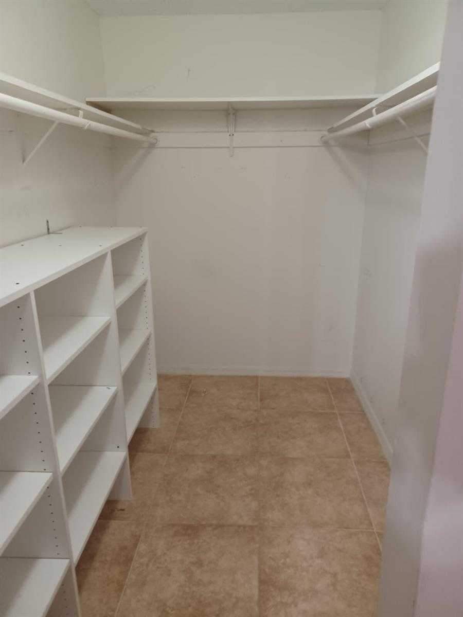 407 Executive Center Drive APT 203 West Palm Beach Florida United States, for Rent, residential,  , Phoenix Realtors LLC