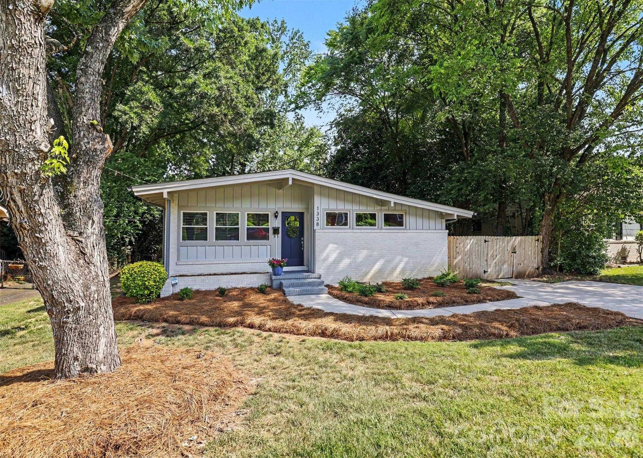 1338 Edgewater Drive Charlotte North Carolina United States, for Sale, residential, William Owens , South Charlotte Properties