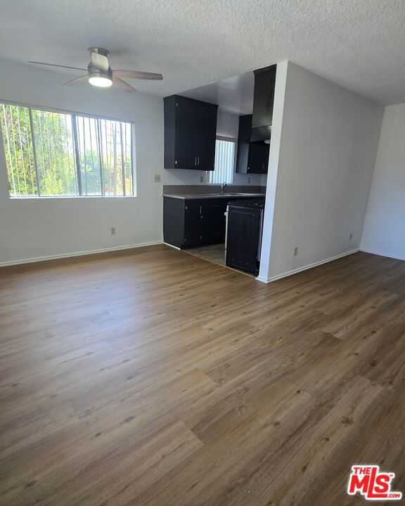 2219 S Crenshaw Boulevard APT 5 Los Angeles California United States, for Rent, residential,  , Castle Rock Realty