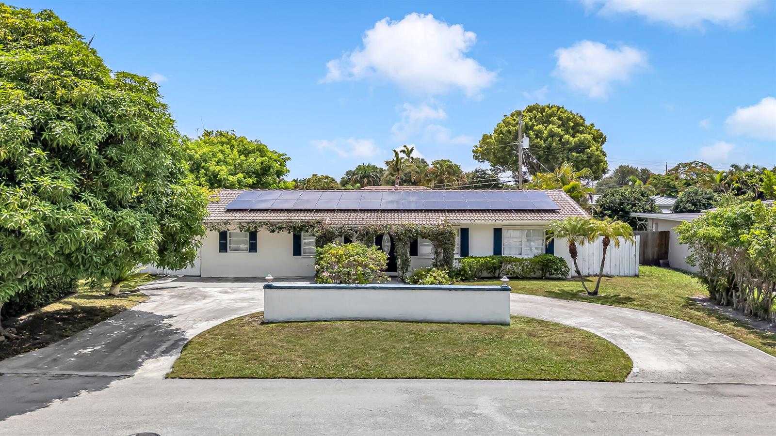 3830 NE 22nd Terrace Lighthouse Point Florida United States, for Sale, residential,  , D'Lux Real Estate Services, LLC
