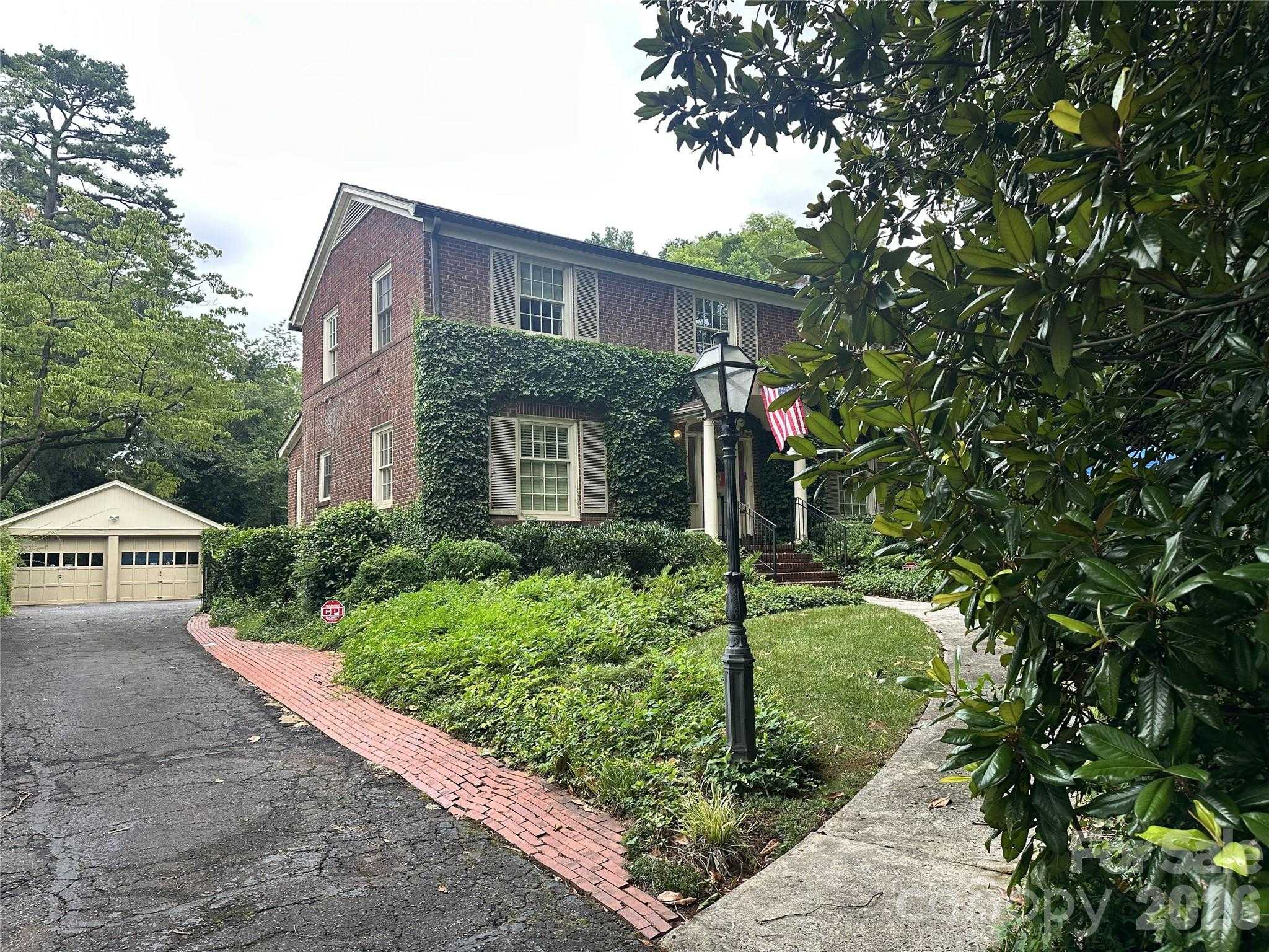 2001 Radcliffe Avenue Charlotte North Carolina United States, for Sale, commercial, Kristen Haynes, New Home Buyers Brokers / Realty Pros