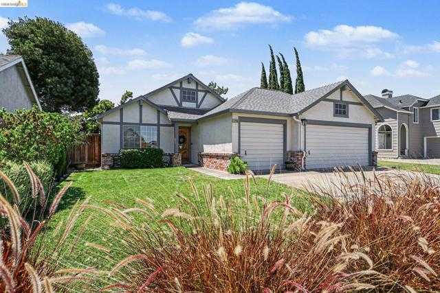 1749 Domaine Way Oakley California United States, for Sale, residential, EVA CASTRO, HomeSmart Optima Realty