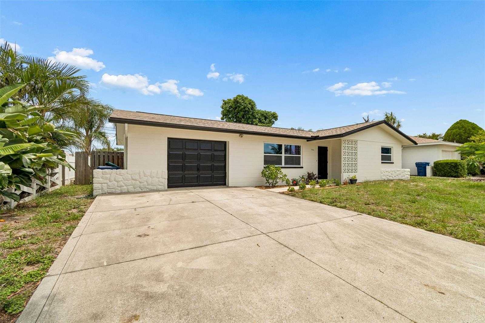 11555 63RD AVENUE Seminole Florida United States, for Sale, residential,  , Ivy League Realty