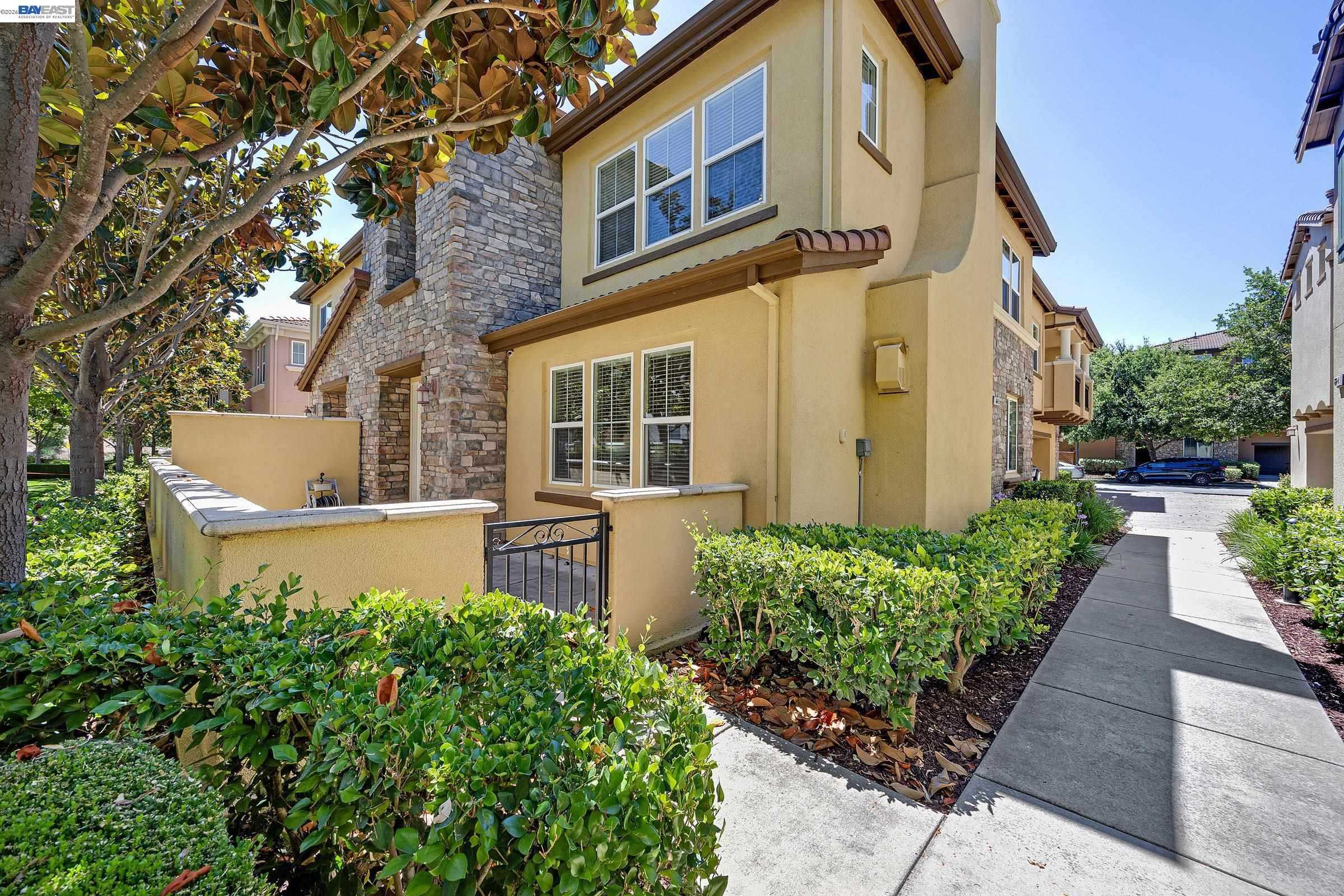 644 Heligan Ln  APT 3 Livermore California United States, for Sale, residential, Miranda Mattos, Compass Realty 