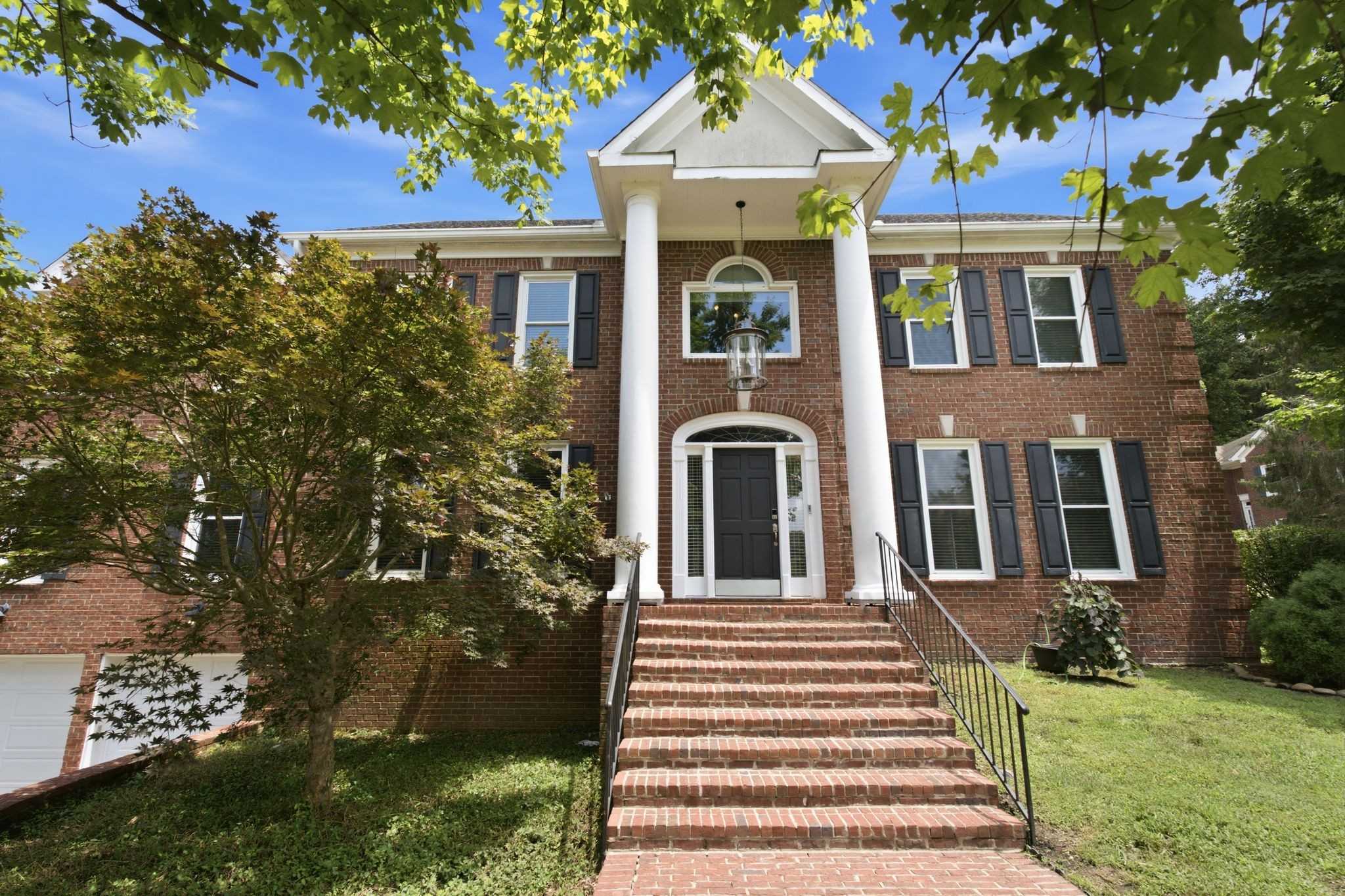 345 Saint Andrews Dr Franklin Tennessee United States, for Sale, residential, Adam  Hanes, LPT Realty