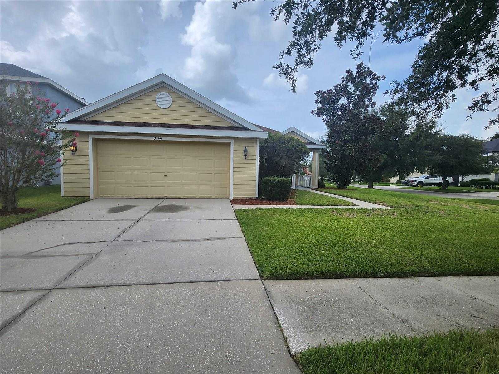 9344 MANDRAKE COURT Tampa Florida United States, for Rent, residential, , InCom Real Estate - New Demo Office
