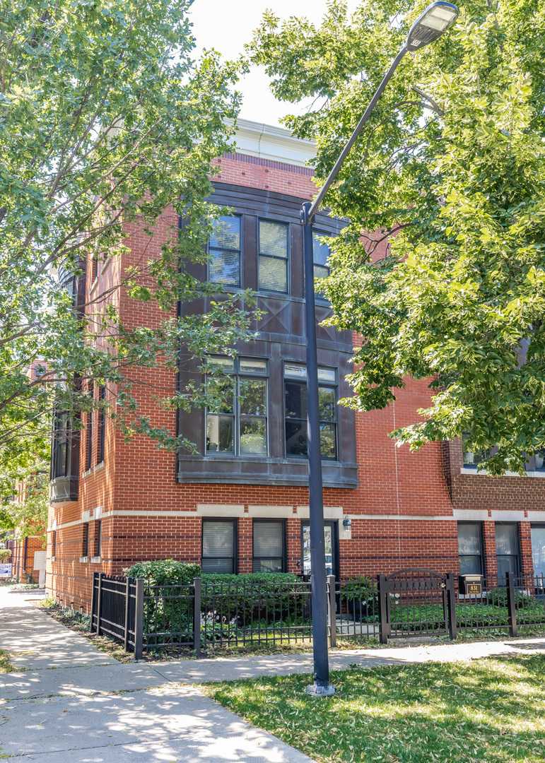 831 W 14th Place Chicago Illinois United States, for Sale, residential,  , RICHLAND GLOBAL INC.