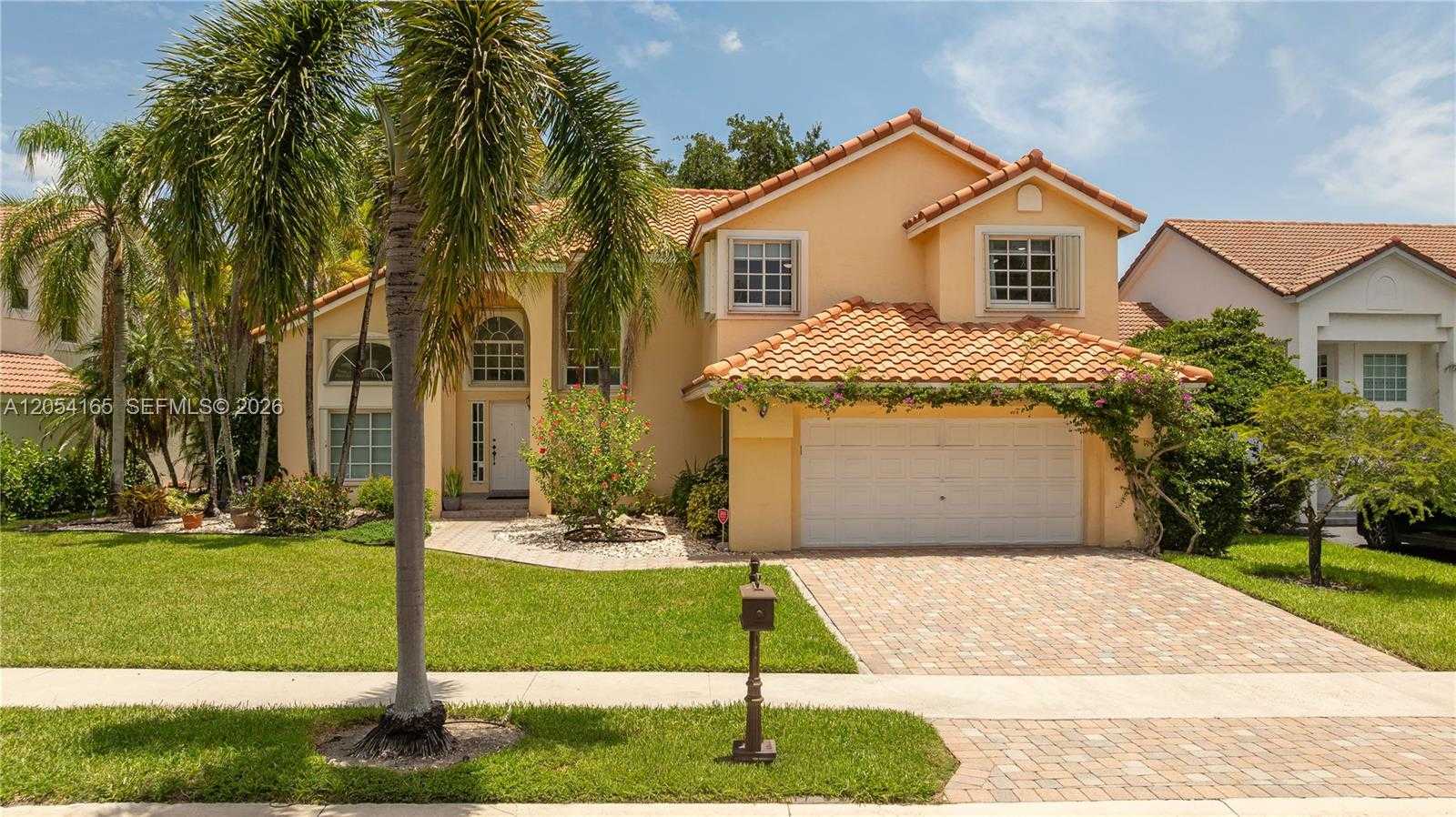 524 Water Pt Weston Florida United States, for Sale, residential, Radmila Mandel, Florida Sky Realty Group