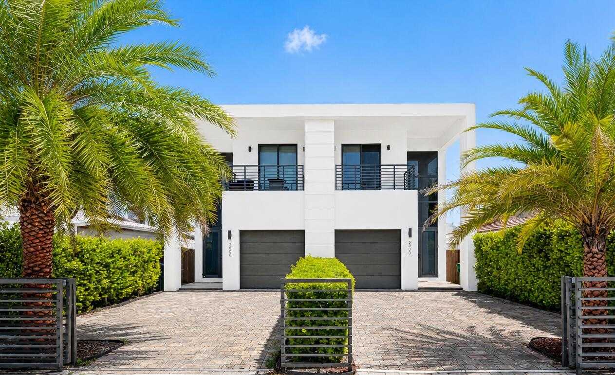 3090 SW 17th Street Miami Florida United States, for Sale, residential, Sandra Benkahla, The 305 Agency