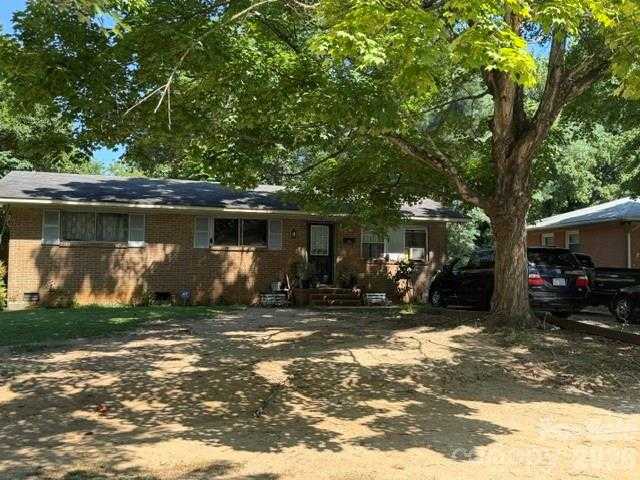 1131 Echo Glen Road Charlotte North Carolina United States, for Sale, residential, Kristen Haynes, New Home Buyers Brokers / Realty Pros