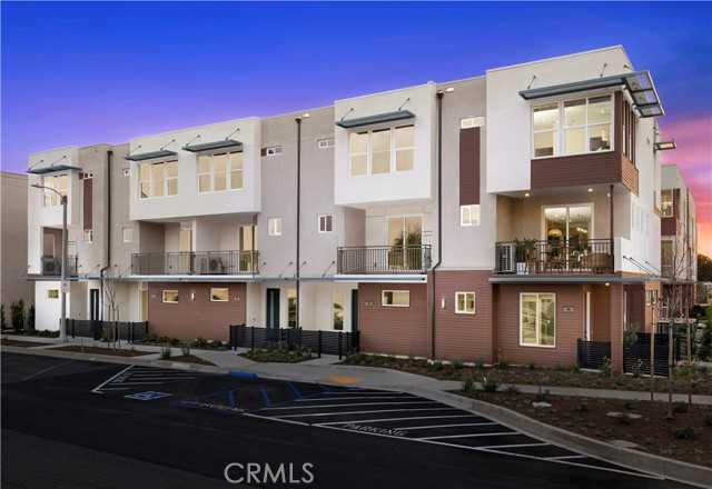 648 E Fourth Street Pomona California United States, for Sale, residential,  , Investors Team Realty Inc.