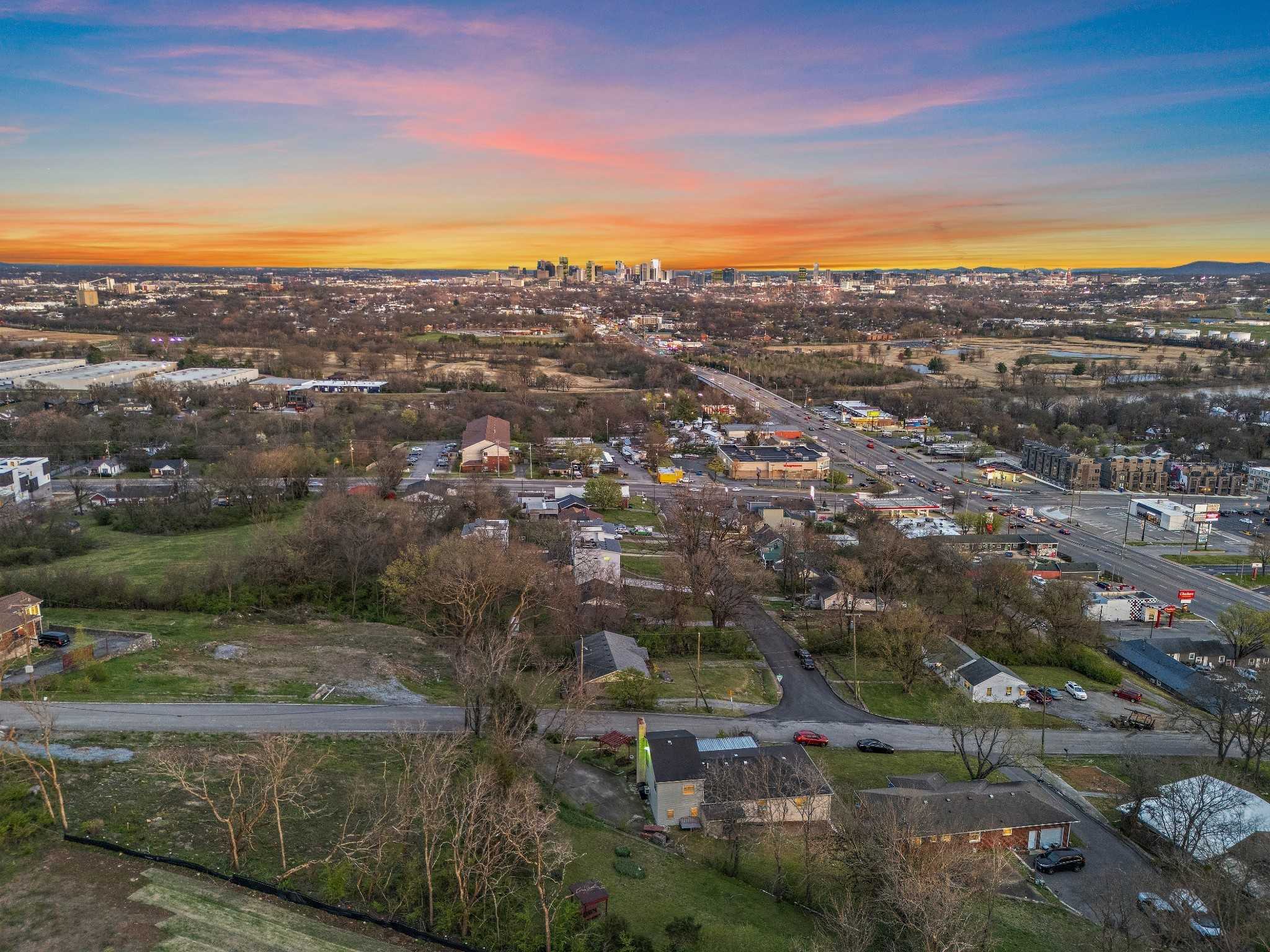 3214 Resha Ln Nashville Tennessee United States, for Sale, residential, Adam Hanes, LPT Realty