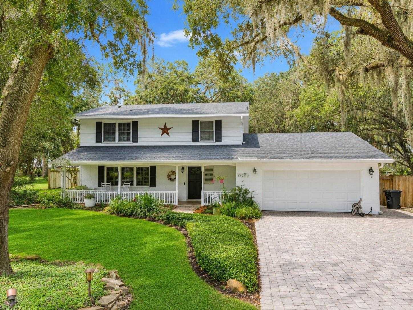 725 OAKDALE STREET Windermere Florida United States, for Sale, residential, Zaira Mejia, Spaces & Styles Group