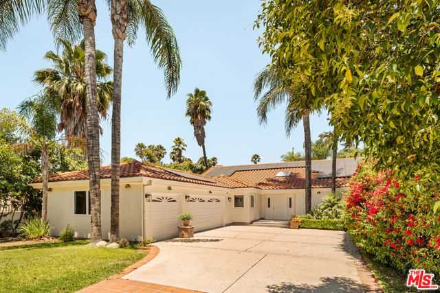 19443 Hatteras Street Los Angeles California United States, for Sale, residential, Daniil Gorkov, Beverly & Co.