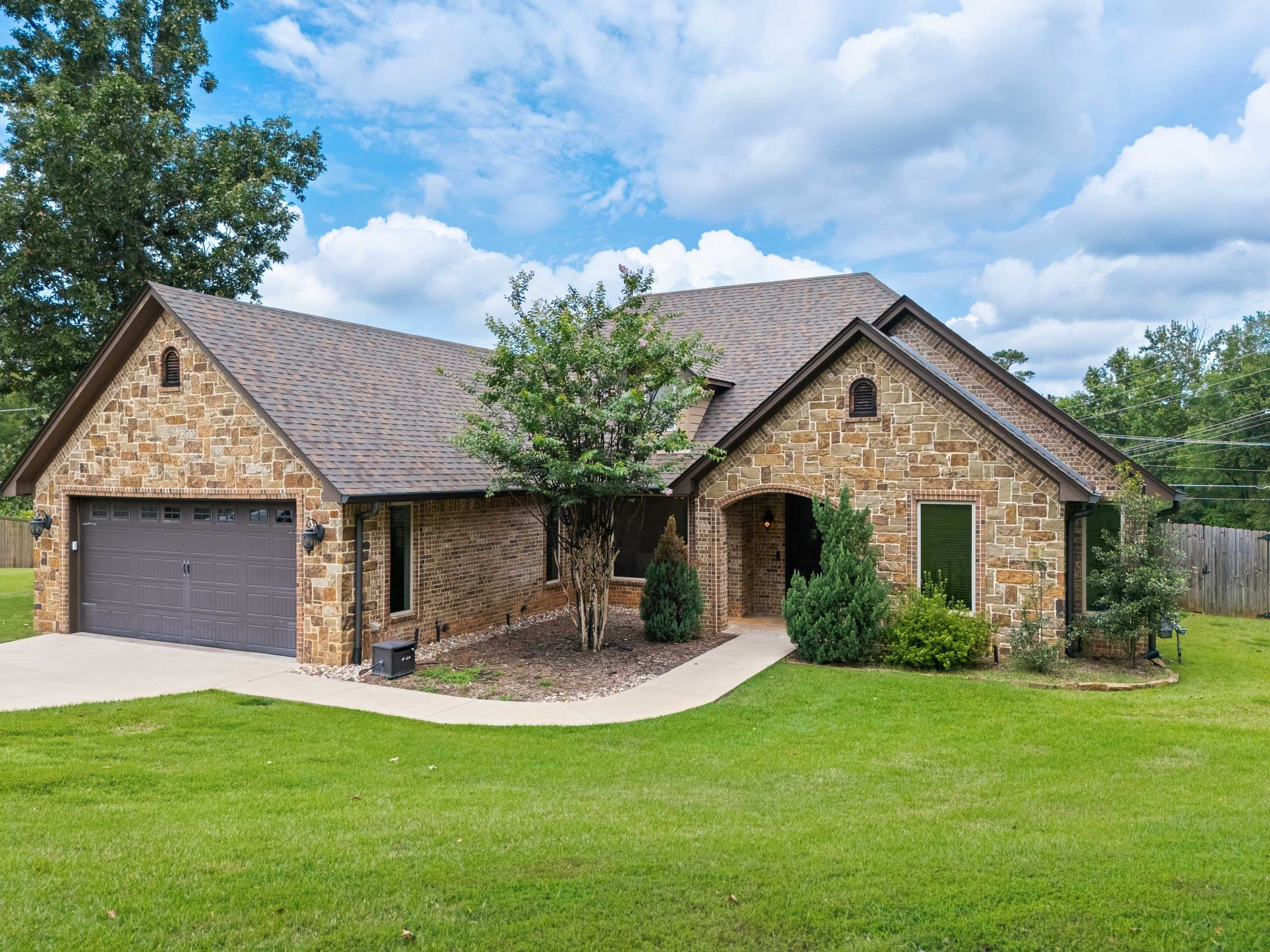 1417 Skogee Cir Longview Texas United States, for Sale, residential,  , Drake Chapman Real Estate, Brokerage