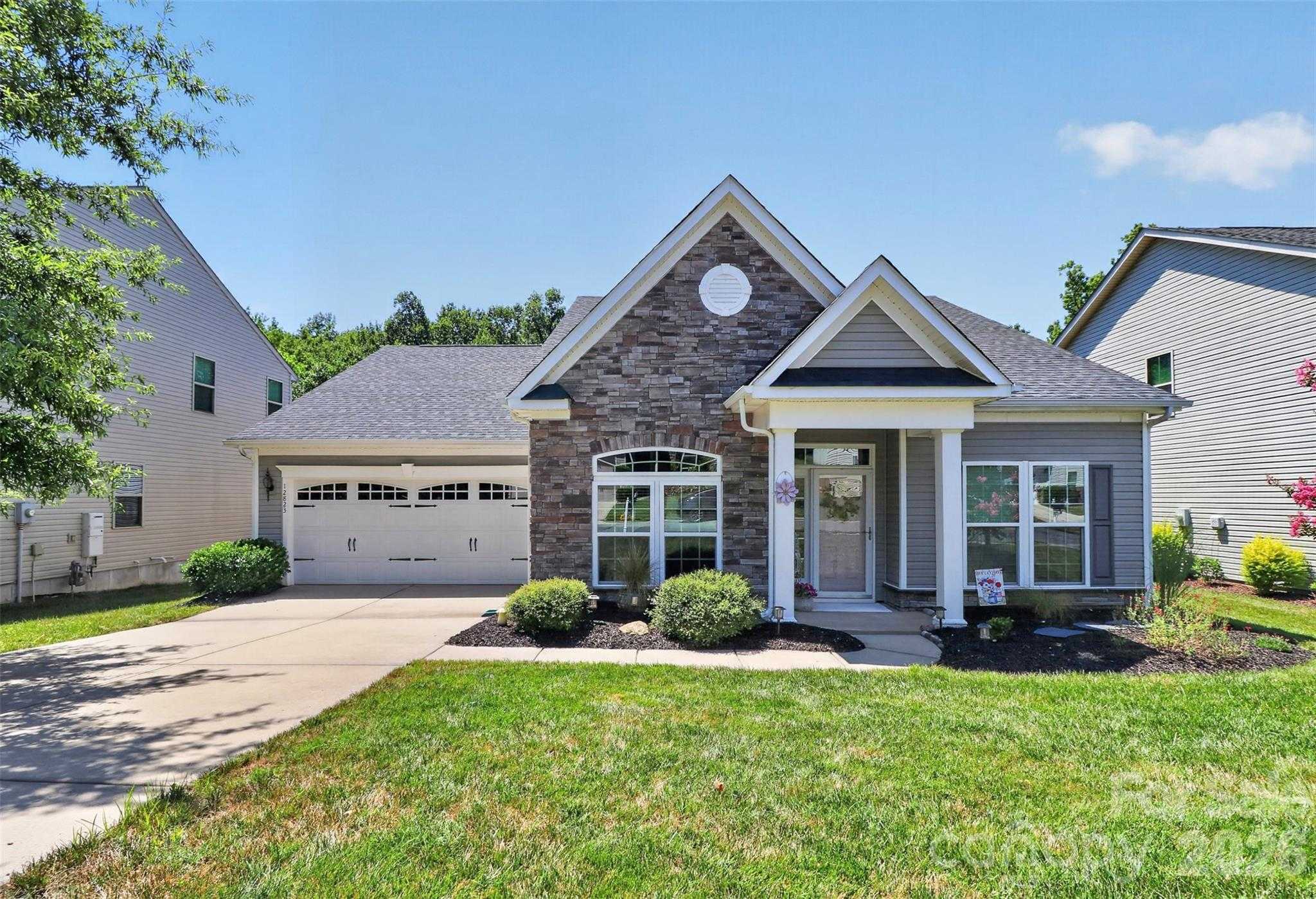 12823 Plumleaf Drive Charlotte North Carolina United States, for Sale, residential, Kristen Haynes, New Home Buyers Brokers / Realty Pros