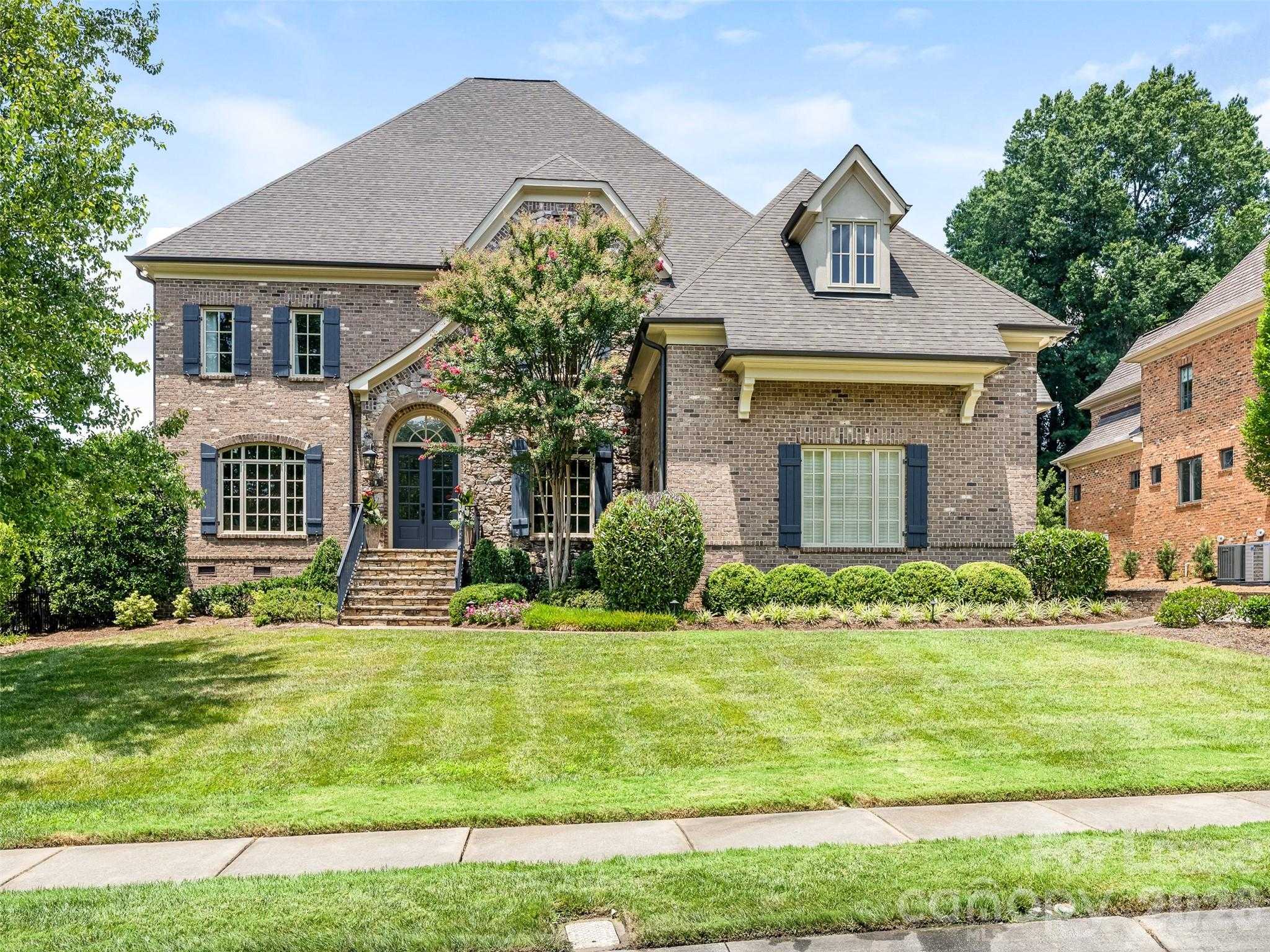 5910 Saint John Lane Charlotte North Carolina United States, for Rent, residential, Kristen Haynes, New Home Buyers Brokers / Realty Pros