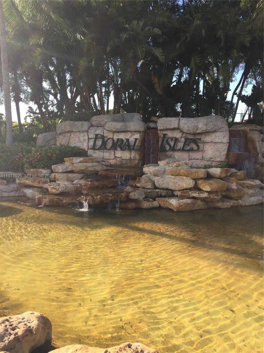 10710 NW 66th St  APT 210 Doral Florida United States, for Sale, residential, Roberto Villasmil, Interinvestments Realty, Inc.