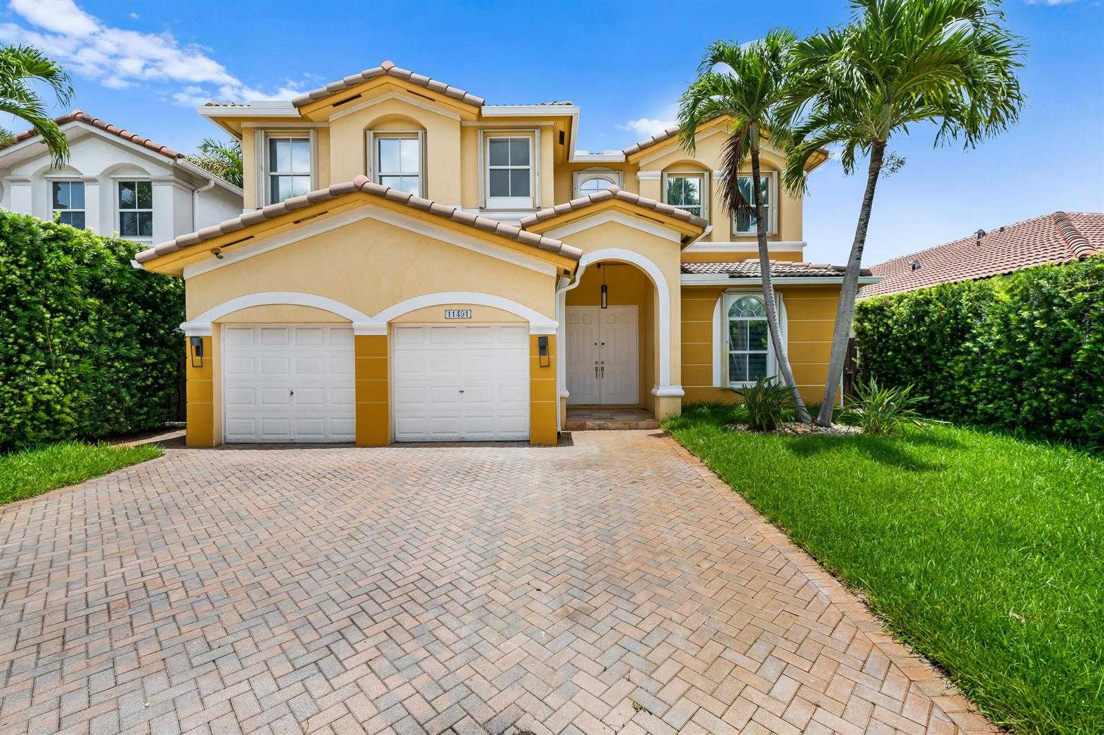11491 NW 82nd Terrace Doral Florida United States, for Sale, residential, Roberto Villasmil, Interinvestments Realty, Inc.