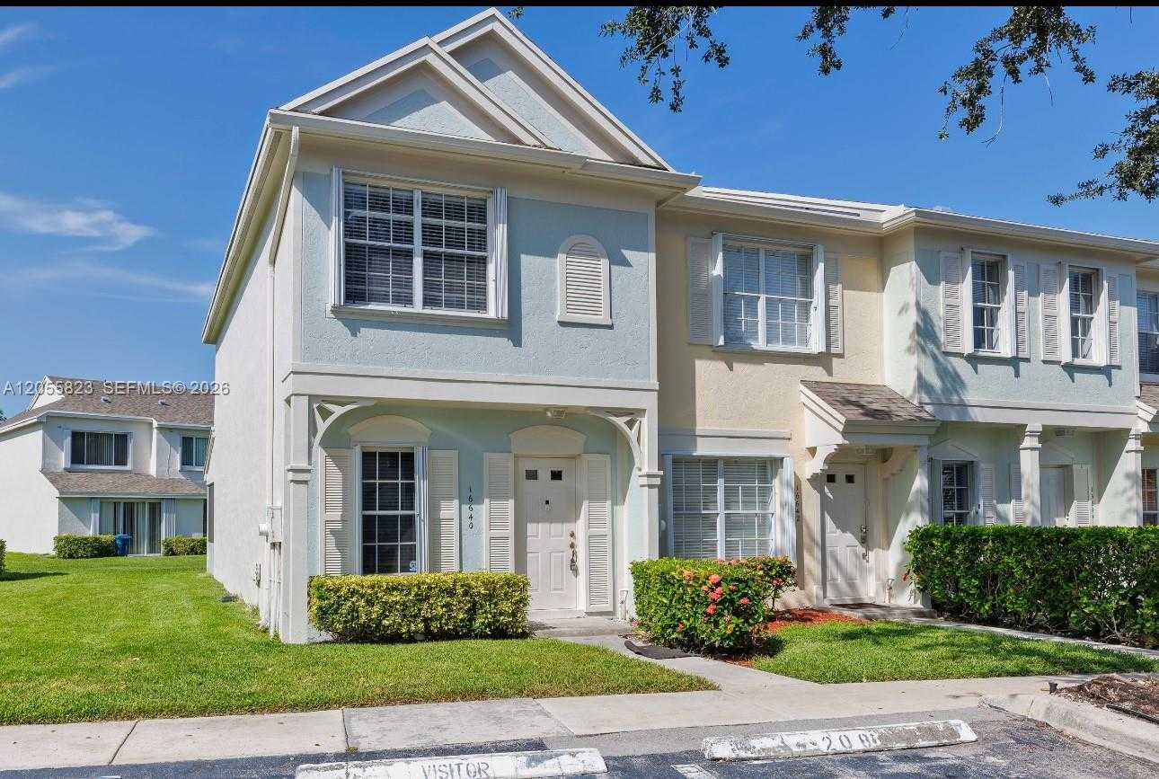 16640 Hemingway Dr  APT 16640 Weston Florida United States, for Rent, residential, Radmila Mandel, Florida Sky Realty Group
