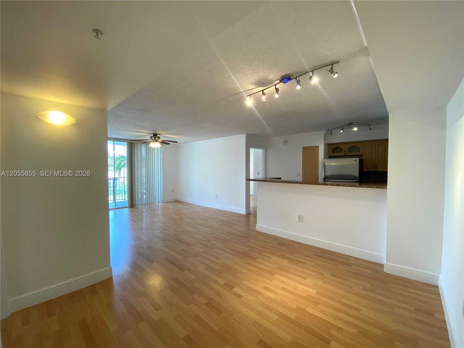 4560 NW 107th Ave  APT 205-12 Doral Florida United States, for Rent, residential, Roberto Villasmil, Interinvestments Realty, Inc.