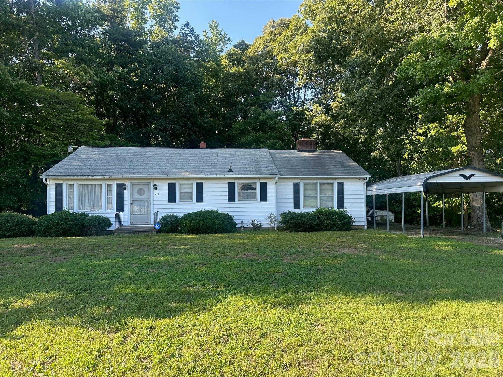 159 Richard Drive Winston Salem North Carolina United States, for Sale, residential,  , The Headley Group Realty