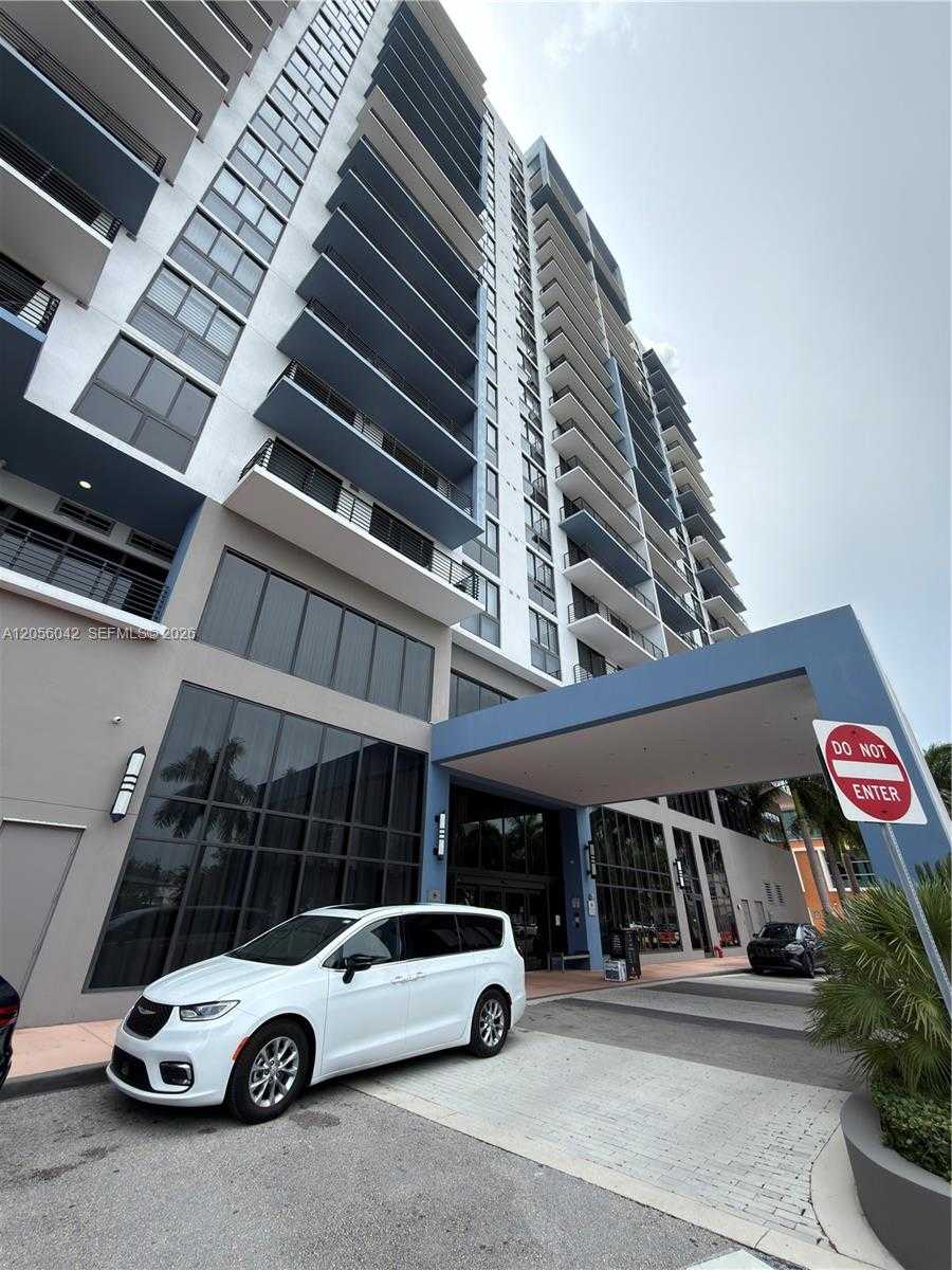 5350 NW 84th Ave  APT 606 Doral Florida United States, for Rent, residential, Roberto Villasmil, Interinvestments Realty, Inc.