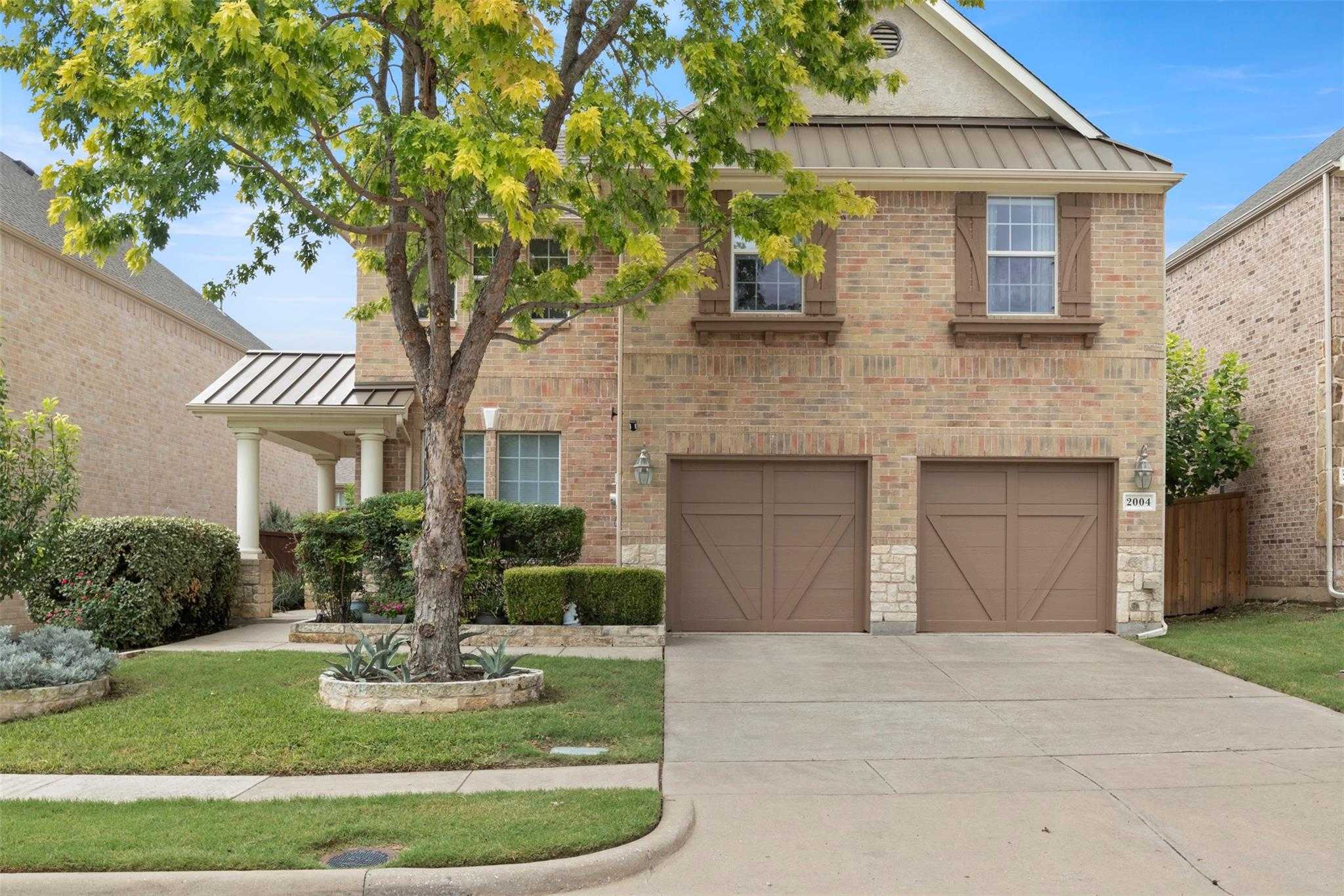 2004 Spotted Court Plano Texas United States, for Sale, residential, Joyce Kelly, Hummingbird Realty
