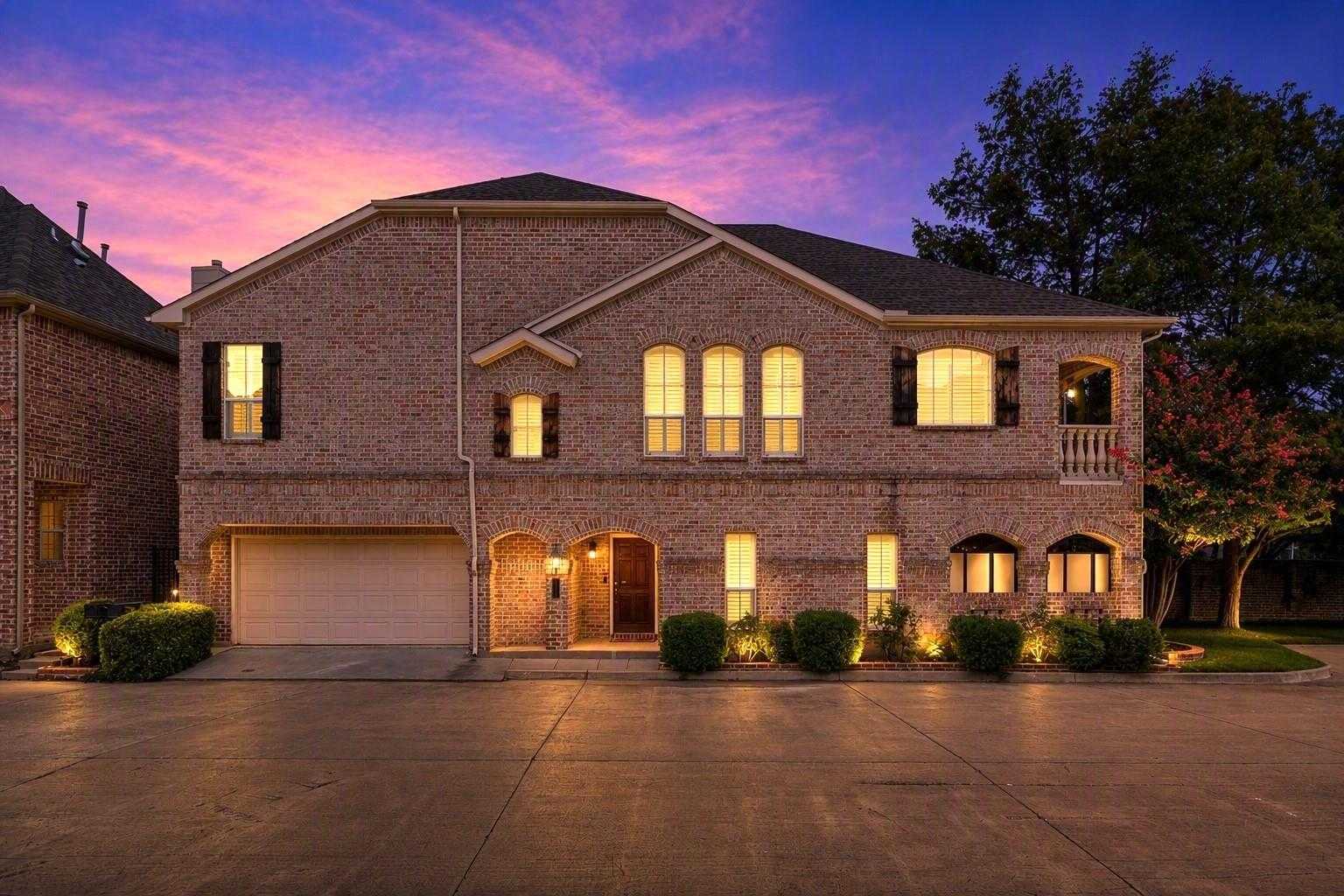 18130 Frankford Lakes Circle Dallas Texas United States, for Sale, residential, Joyce Kelly, Hummingbird Realty