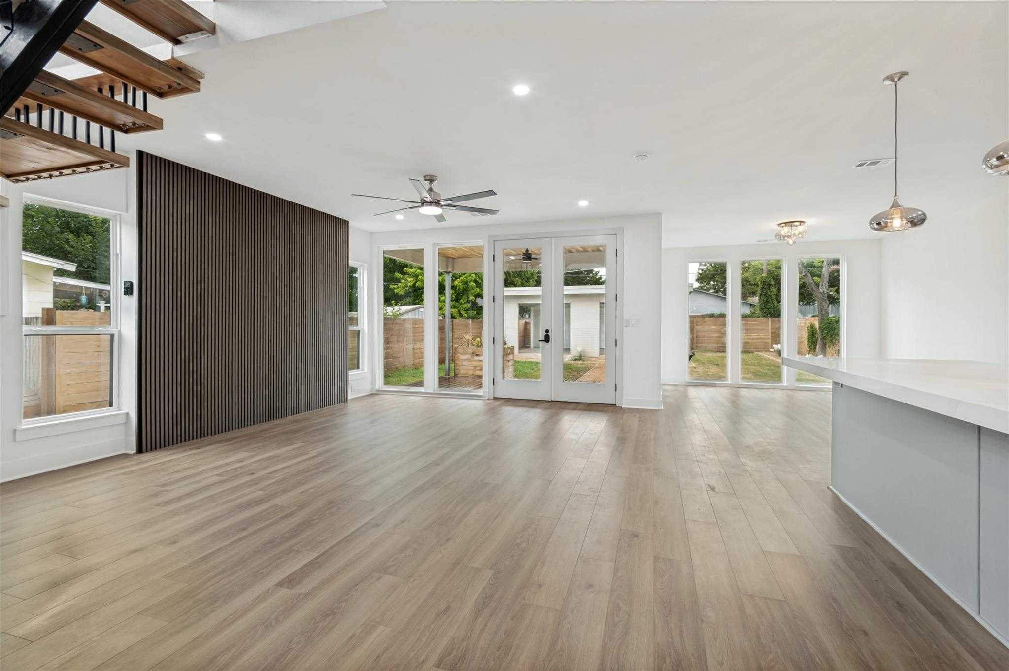 514 S Marlborough Avenue Dallas Texas United States, for Sale, residential, Joyce Kelly, Hummingbird Realty