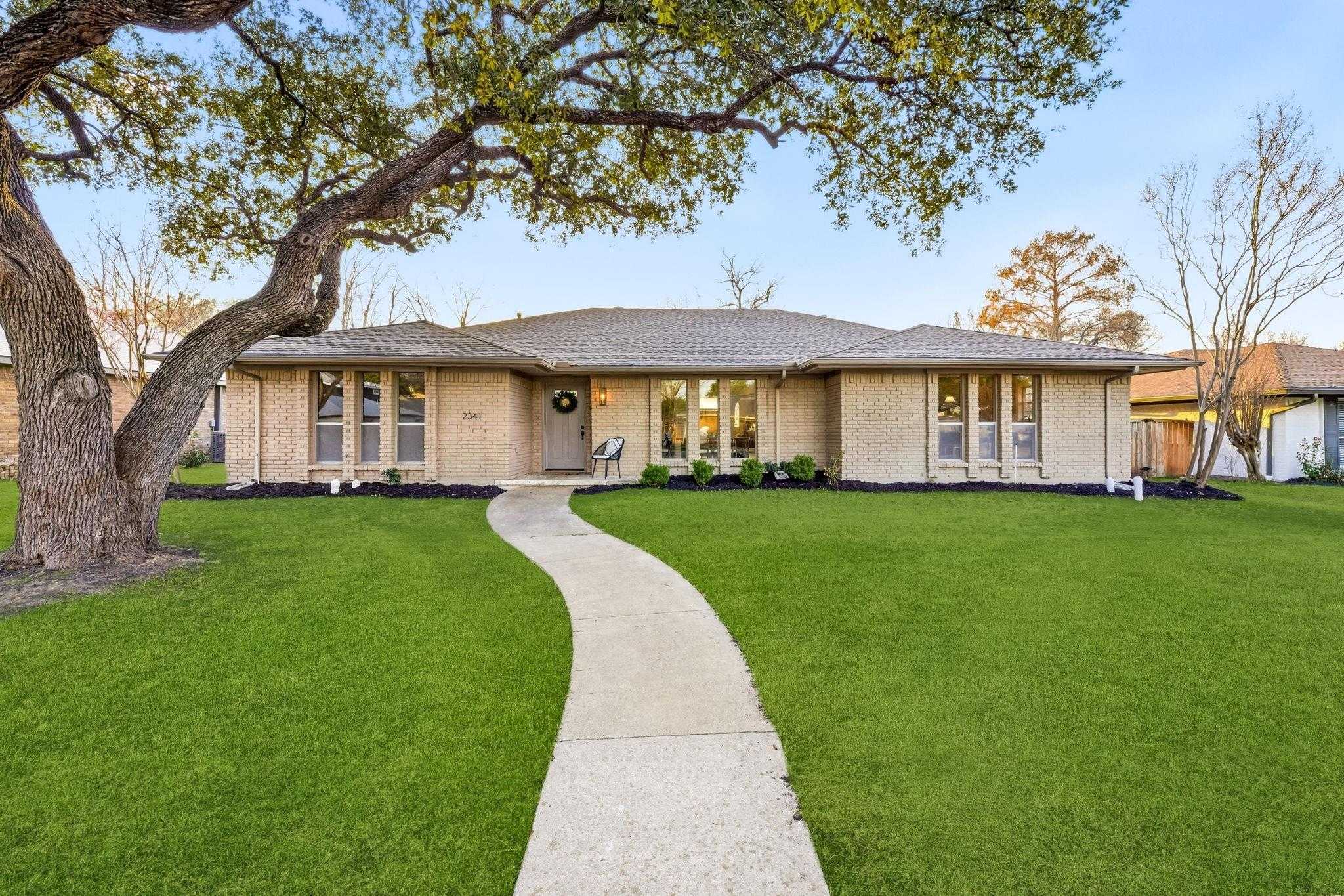 2341 Monticello Circle Plano Texas United States, for Sale, residential, Joyce Kelly, Hummingbird Realty