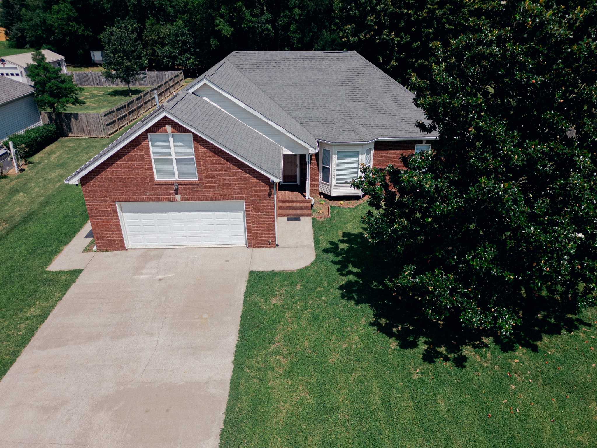 847 Isaac Dr Clarksville Tennessee United States, for Sale, residential, Adam Hanes, LPT Realty