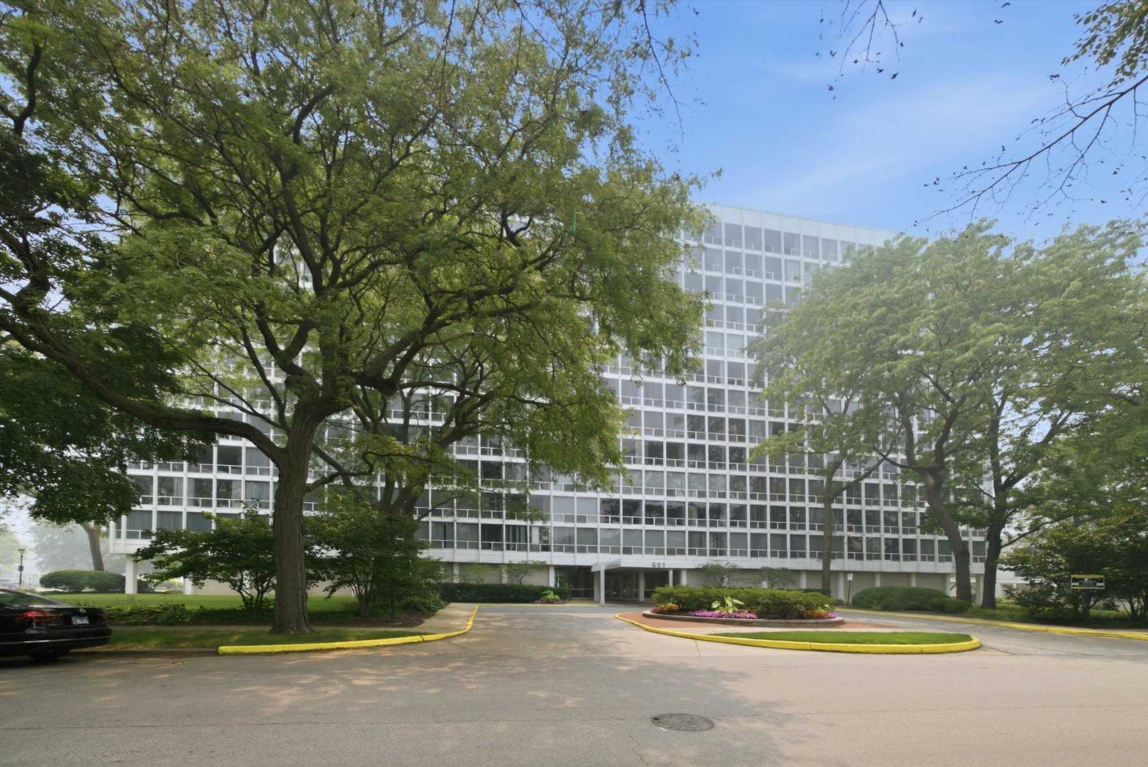 601 E 32nd Street APT 310 Chicago Illinois United States, for Sale, residential,  , RICHLAND GLOBAL INC.