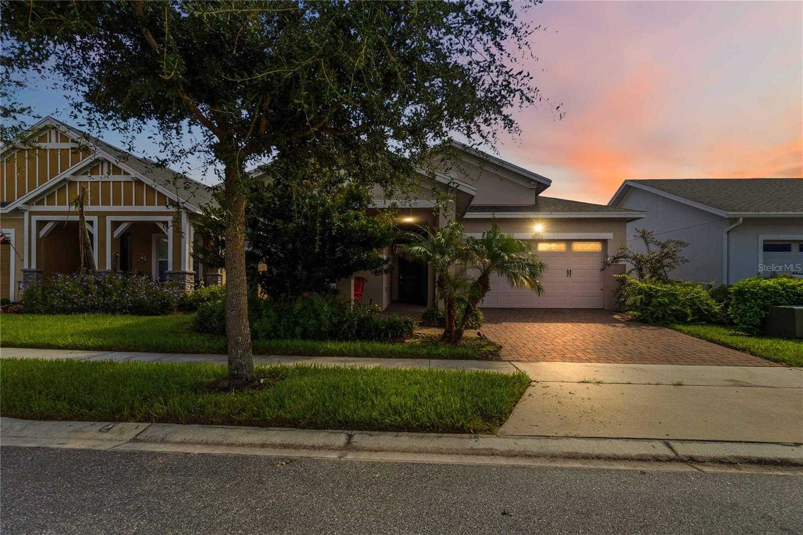 5023 SUNFALLS AVENUE St Cloud Florida United States, for Sale, residential,  , The Mount Dora Group 