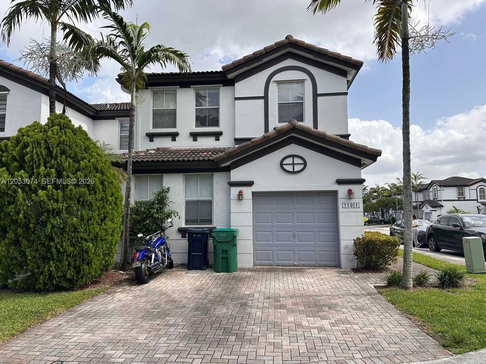 11461 NW 76th St  APT 11461 Doral Florida United States, for Sale, residential, Roberto Villasmil, Interinvestments Realty, Inc.
