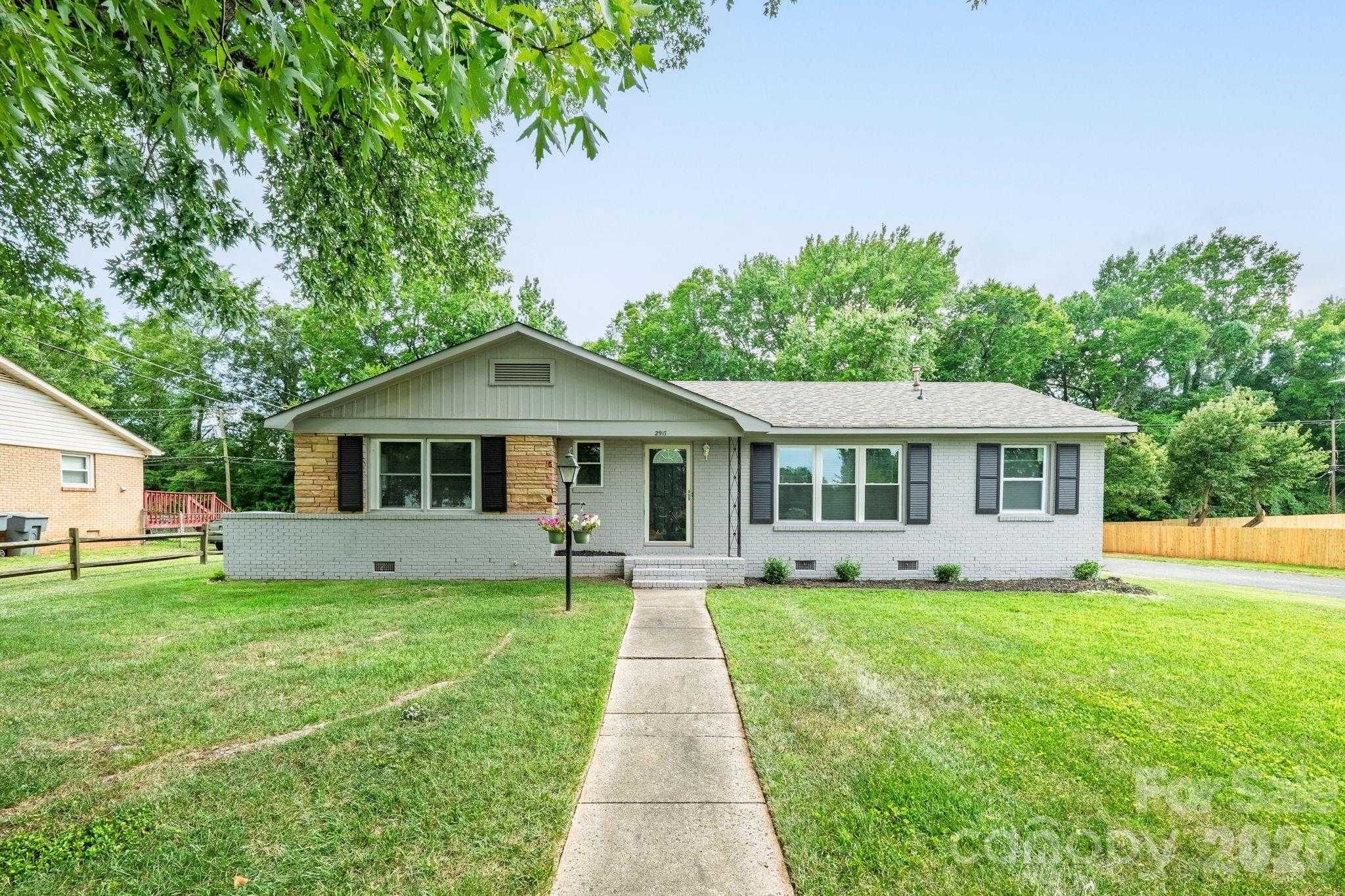 2917 Dalecrest Drive Charlotte North Carolina United States, for Sale, residential, Kristen Haynes, New Home Buyers Brokers / Realty Pros