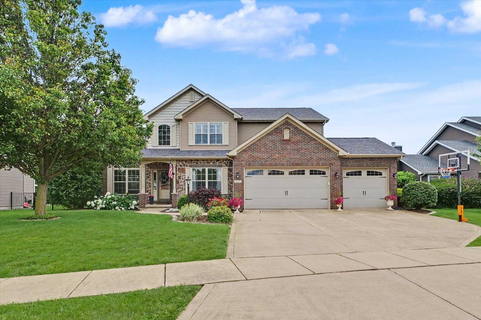 1203 White Oak Road Mahomet Illinois United States, for Sale, residential, Jeffrey Barkstall, Heartland Real Estate Of Central Illinois, Inc.