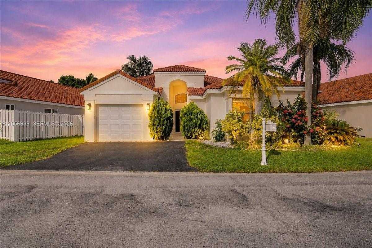325 Somerset Way Weston Florida United States, for Sale, residential, Radmila Mandel, Florida Sky Realty Group