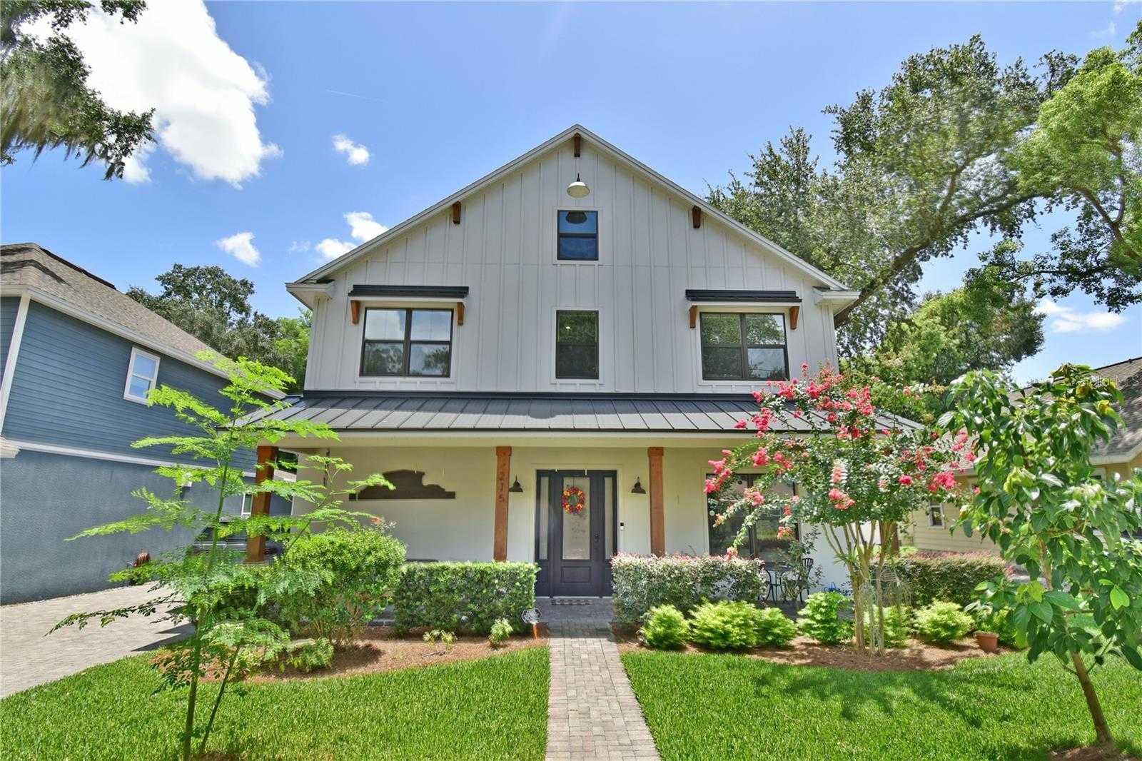 215 S HIGHLAND AVENUE Winter Garden Florida United States, for Sale, residential, Zaira Mejia, Spaces & Styles Group