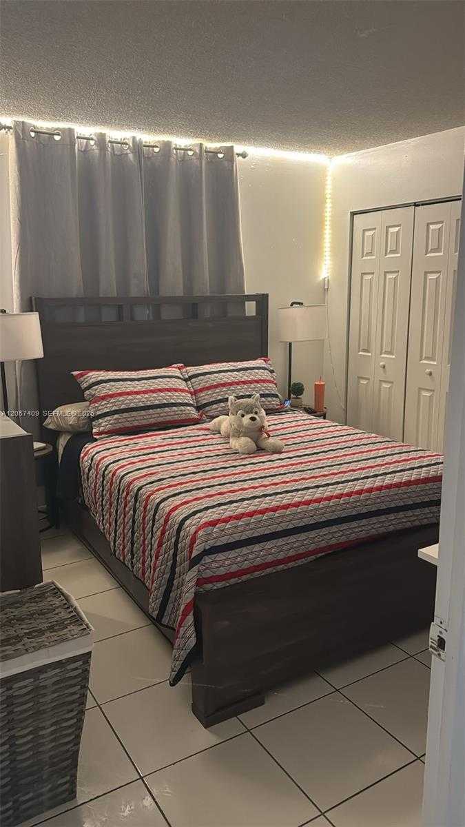 10000 NW 80th Ct  APT 2357 Hialeah Gardens Florida United States, for Rent, residential, NADIESKA  ULLOA , New Dreams Realty