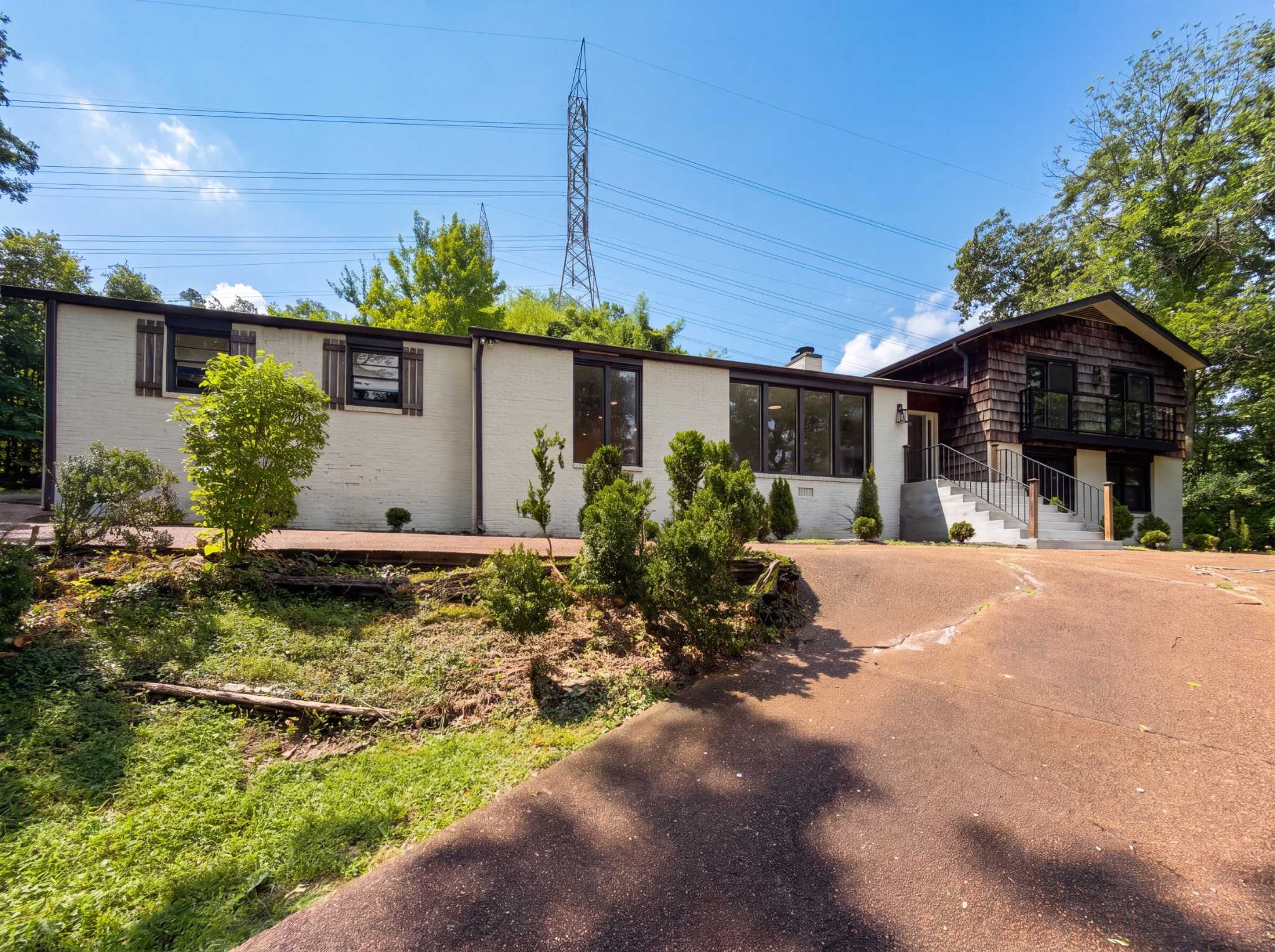 6112 Pinehurst Dr Nashville Tennessee United States, for Sale, residential, Adam Hanes, LPT Realty
