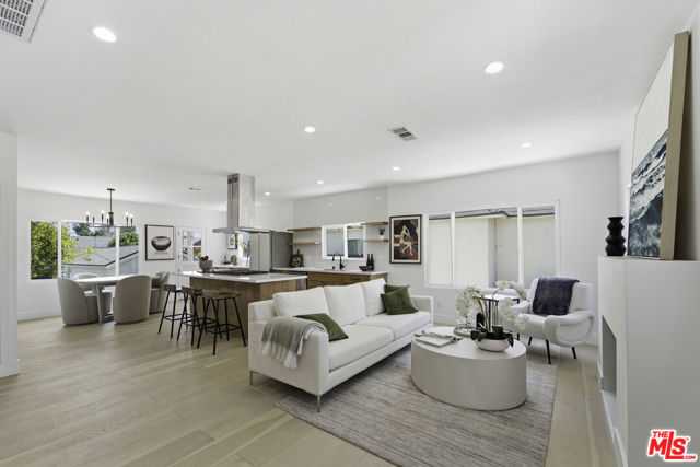 6018 S Harcourt Avenue Los Angeles California United States, for Sale, residential,  , InCom Real Estate - New Office