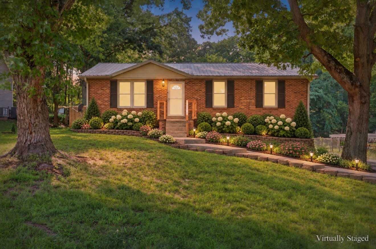 1832 Palamino Dr Clarksville Tennessee United States, for Sale, residential, Adam Hanes, LPT Realty