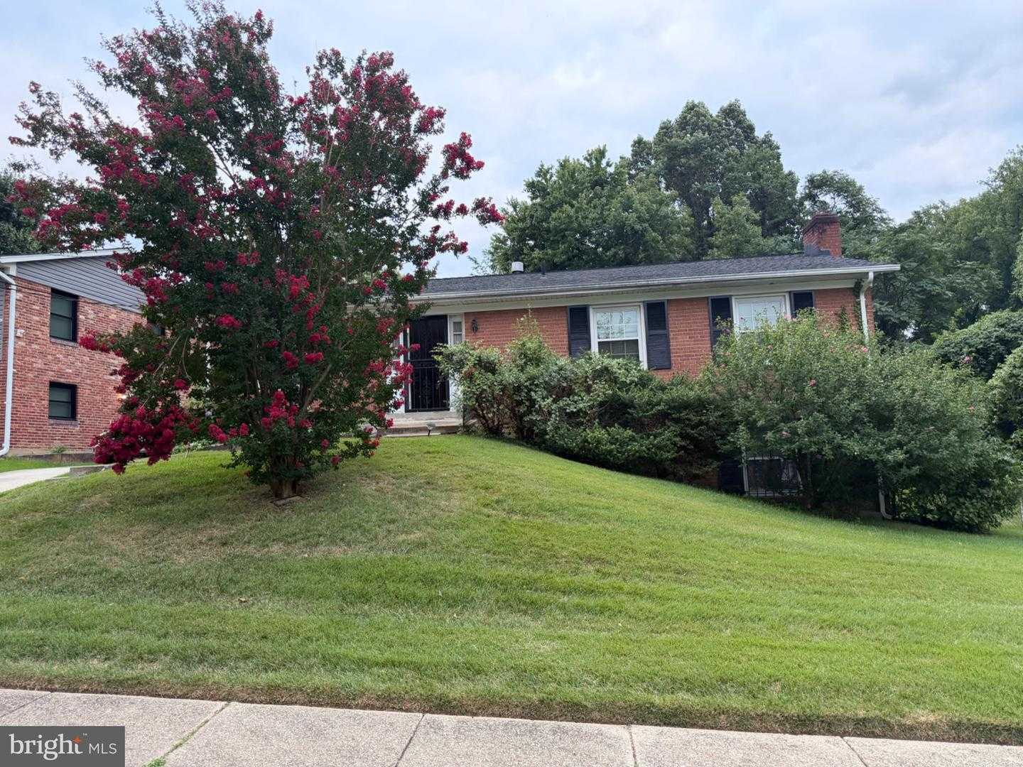 2301 DAWSON STREET Temple Hills Maryland United States, Sale Pending, residential, Zandra Jamison, Samson Properties