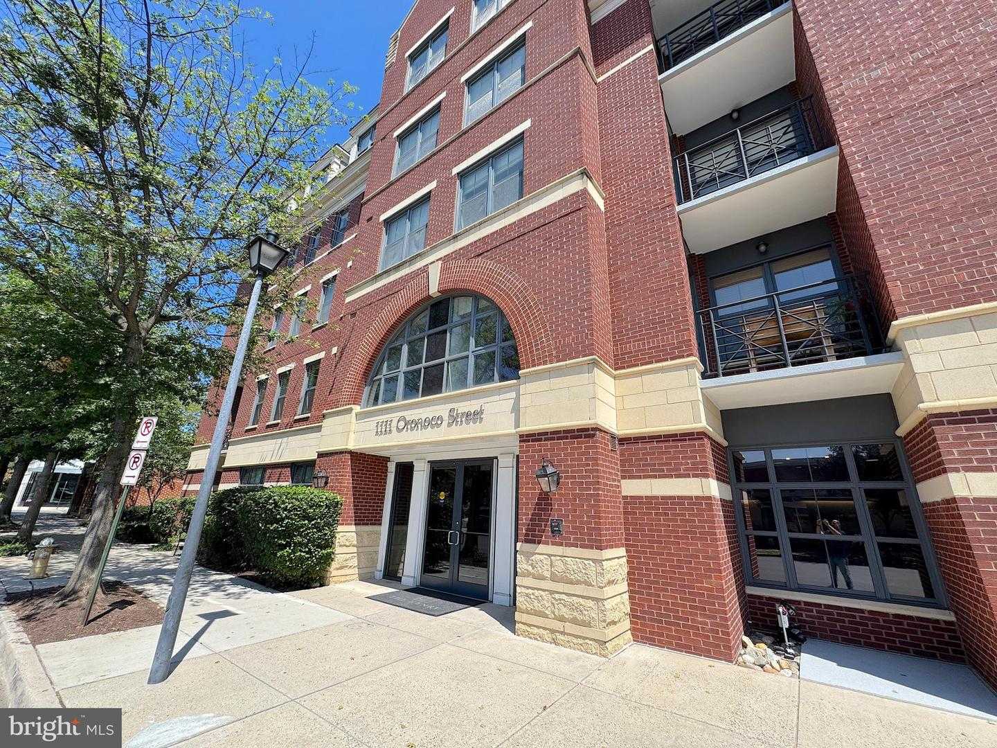 1111 ORONOCO STREET APT 429 Alexandria Virginia United States, for Rent, residential,  , The Holly Group