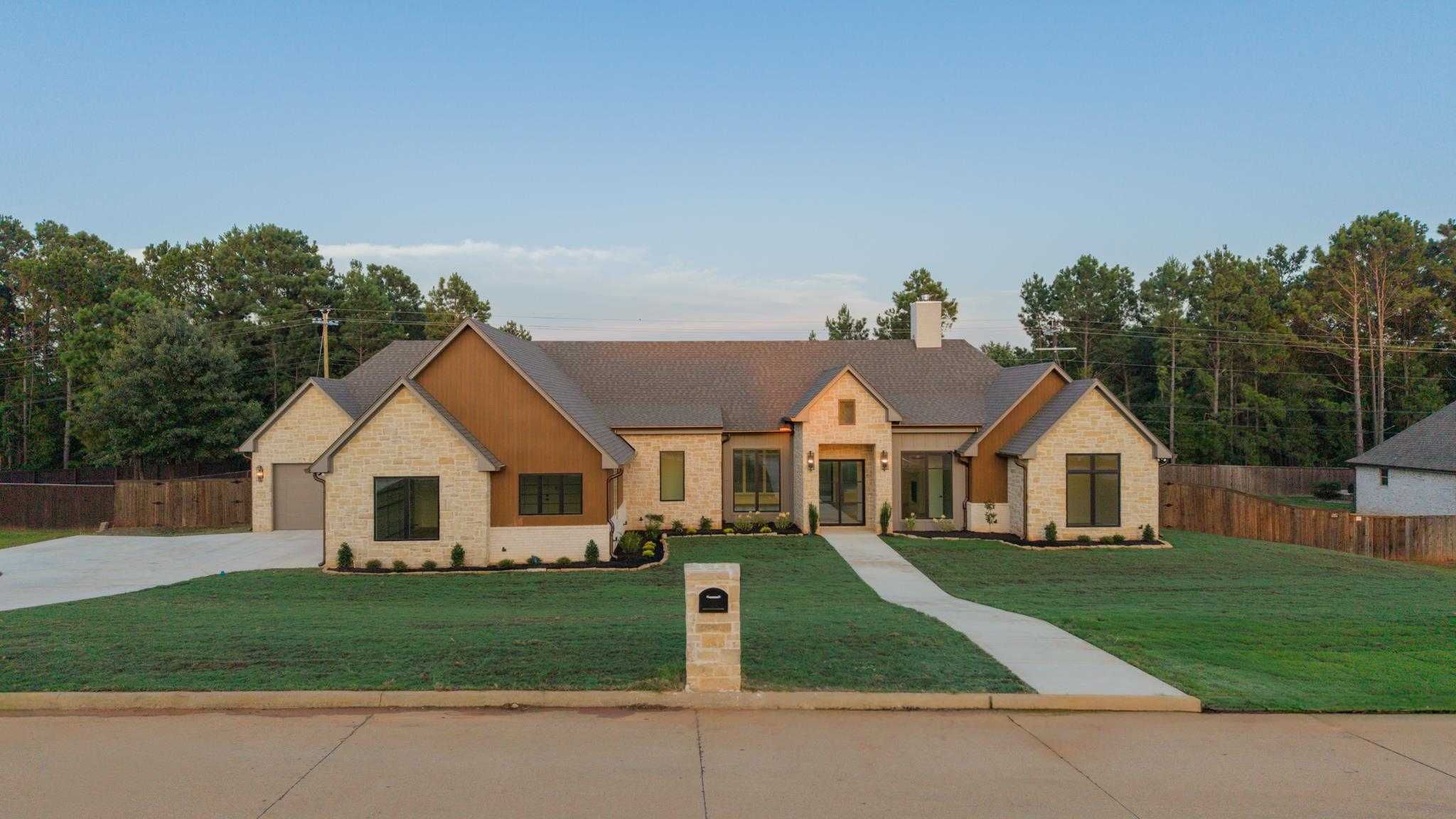 120 Lilly Lue Lane Longview Texas United States, for Sale, residential,  , Drake Chapman Real Estate, Brokerage