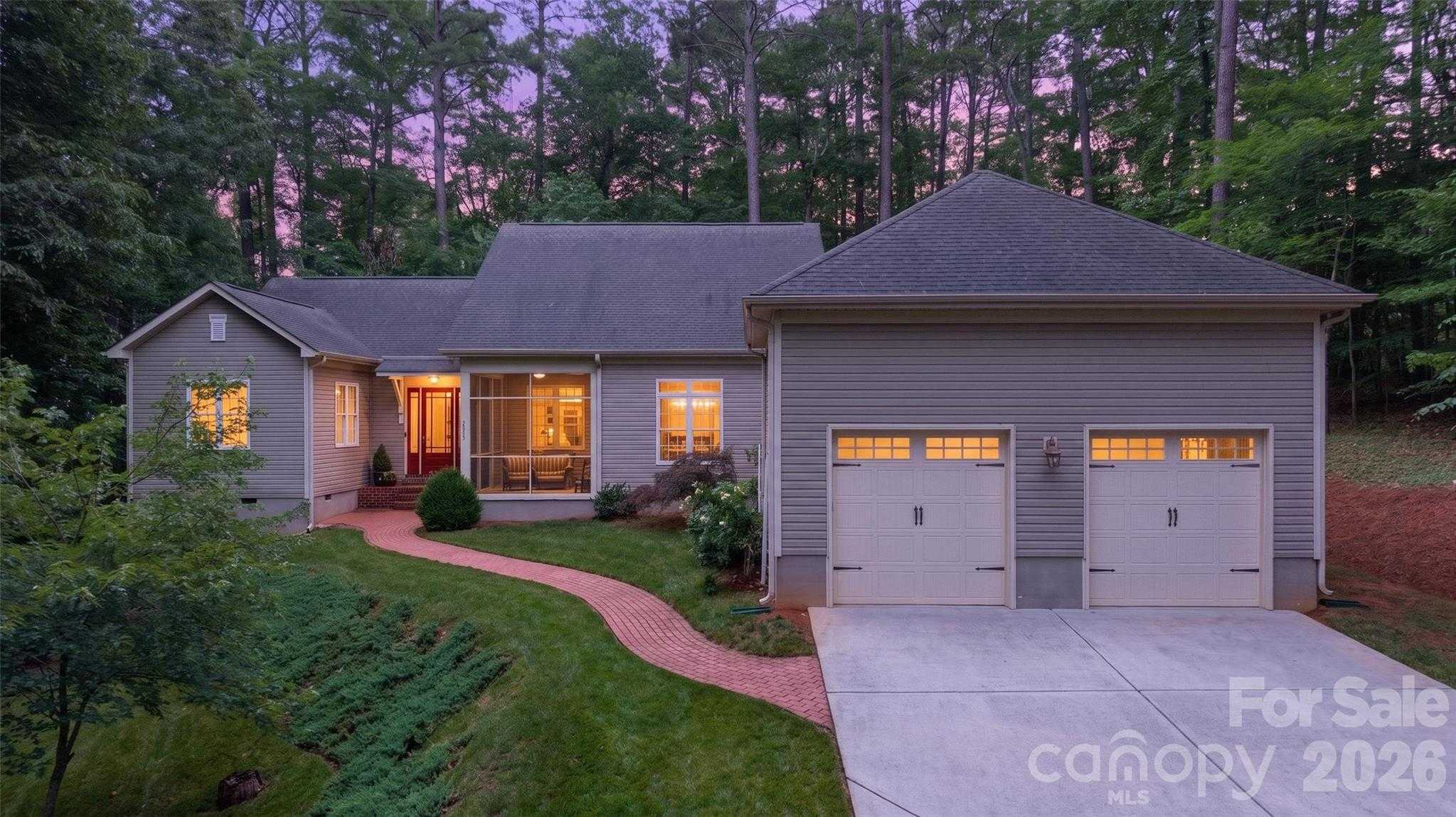 2932 Oakdale Road Charlotte North Carolina United States, for Sale, residential, Kristen Haynes, New Home Buyers Brokers / Realty Pros