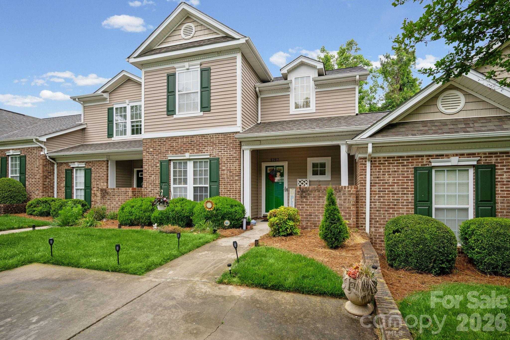 5757 Fox Ridge Lane Winston Salem North Carolina United States, for Sale, residential,  , The Headley Group Realty