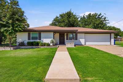 332 S Sealy Avenue, 21334910, Justin, Single-Family Home,  for sale - Stacy Fritchen, Berkshire Hathaway HomeServices PenFed Realty